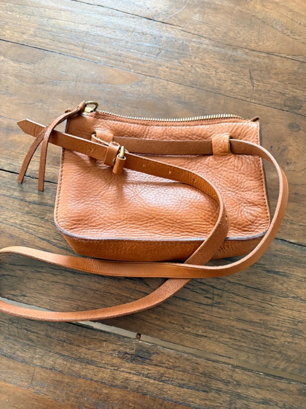 Madewell The Simple Pouch Belt Bag – Saddle Leather, Size Medium, retail $68